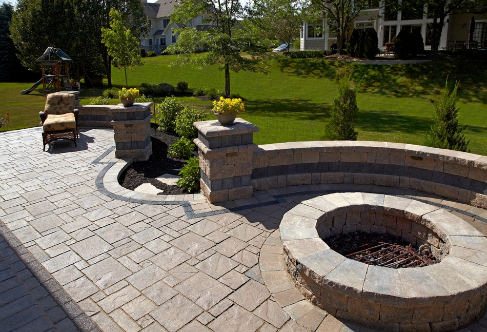 Brick Patio Design Ideas